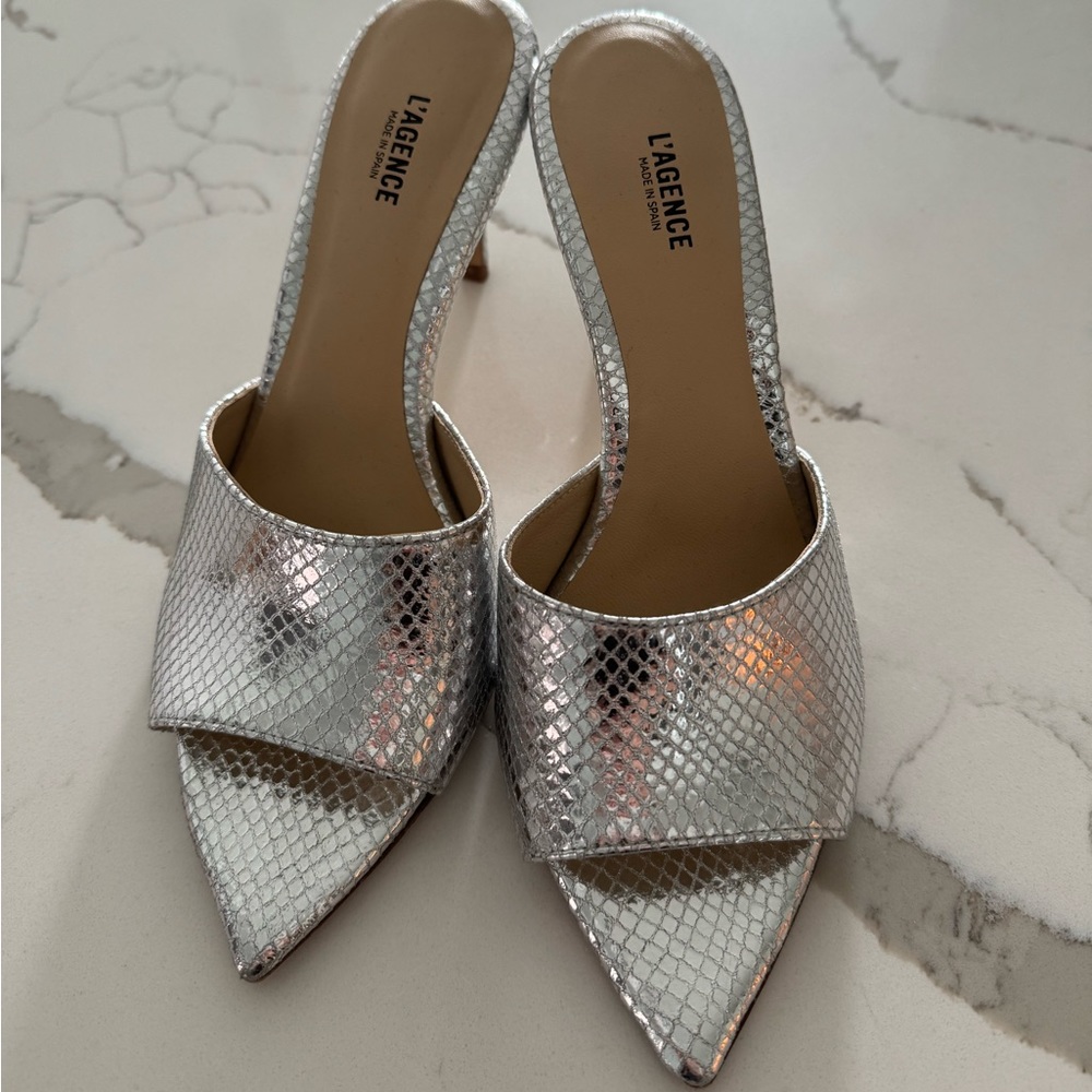 L’AGENCE Lolita pointed toe sandal heel